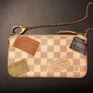 Authentic Louis Vuitton Wristlet